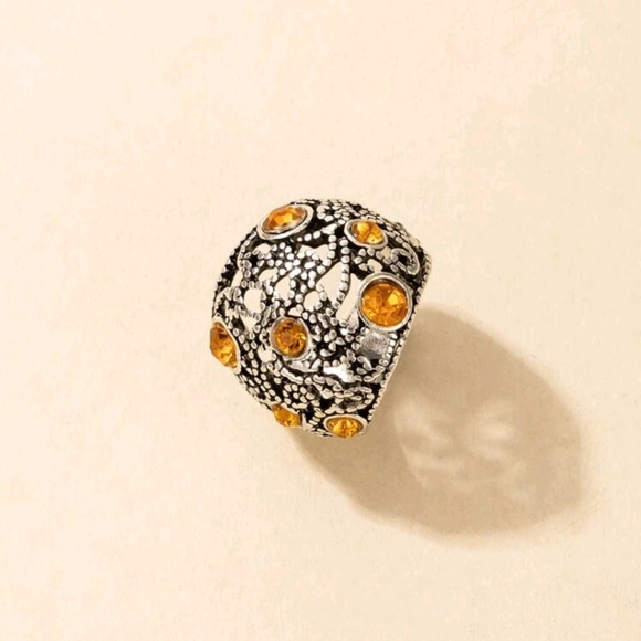 ๐5 for $25* Orange Rhinestone Ring - Picture 5 of 5